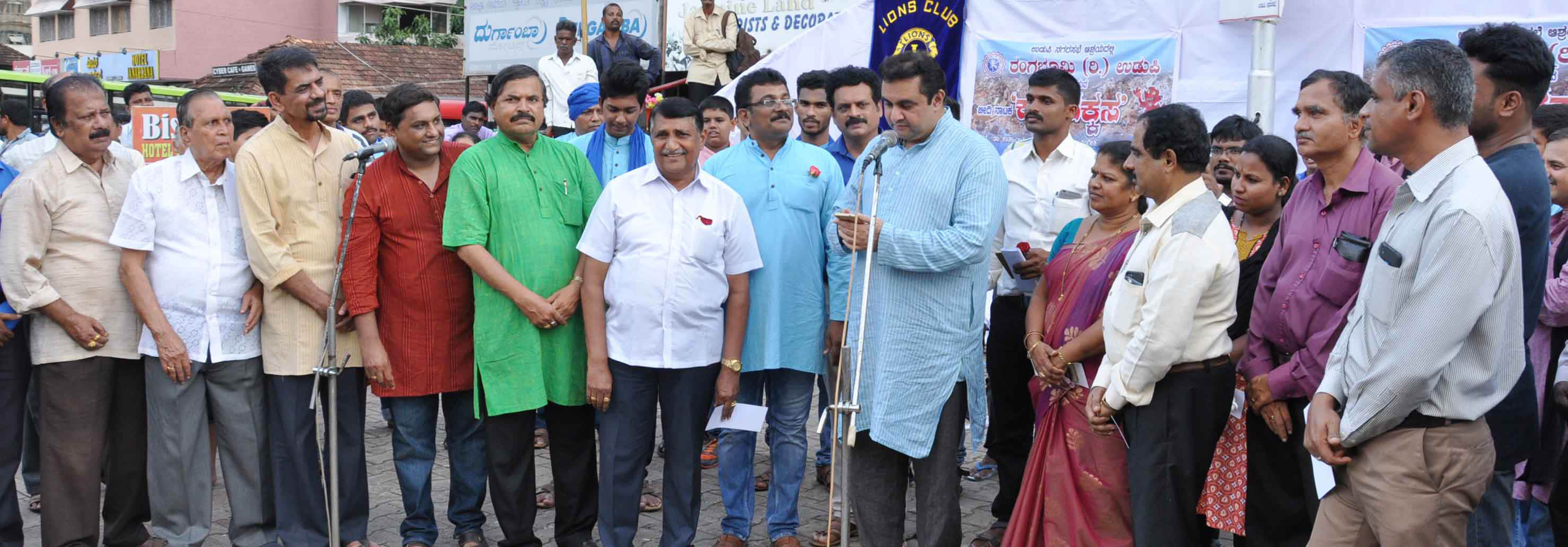 ಸ್ವಚ್ಛತೆಯ ಅರಿವಿಗಾಗಿ ಬೀದಿ ನಾಟಕ ‘ಕಸರಕ್ಕಸ’